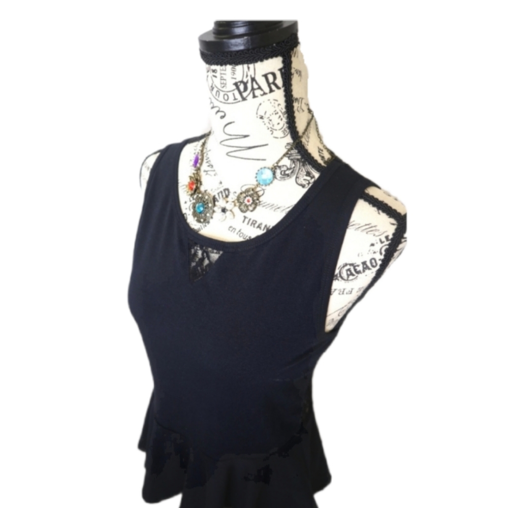 Color Story (NWOT) Black Ruffled Top - Picture 4 of 10
